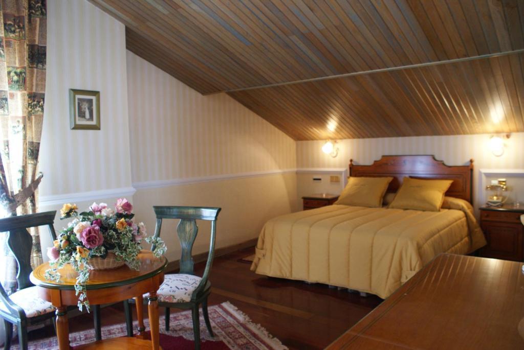 My Rooms City Hotel Camino De Santiago Los Tomillares Oda fotoğraf